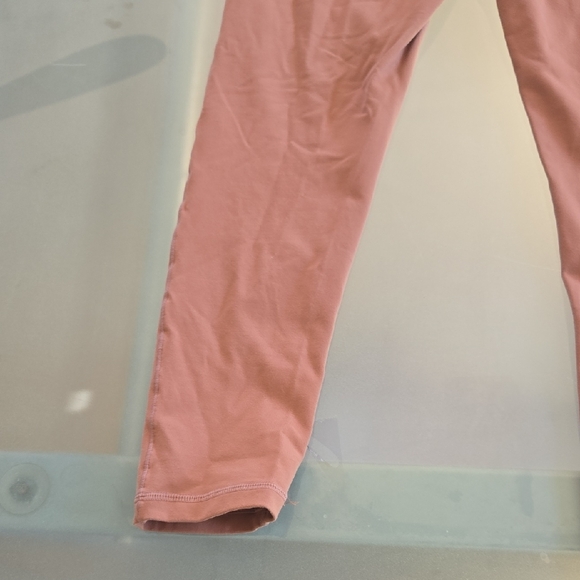 Prana Peach Activewear - Picture 7 of 13